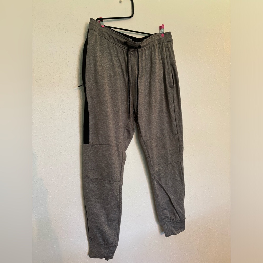 American eagle grey joggers